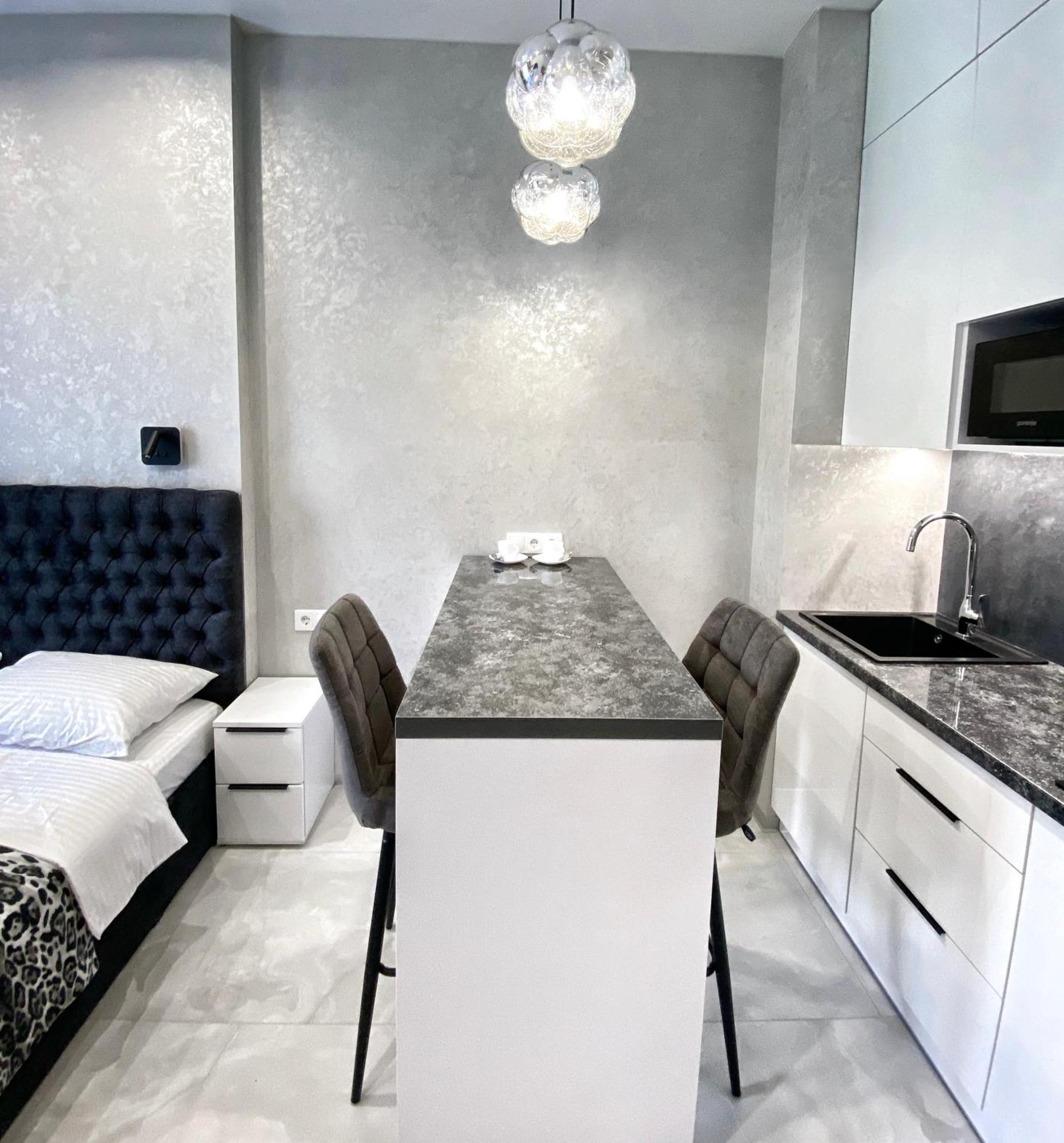 Vem Apartment Калипсо Odessa Eksteriør bilde