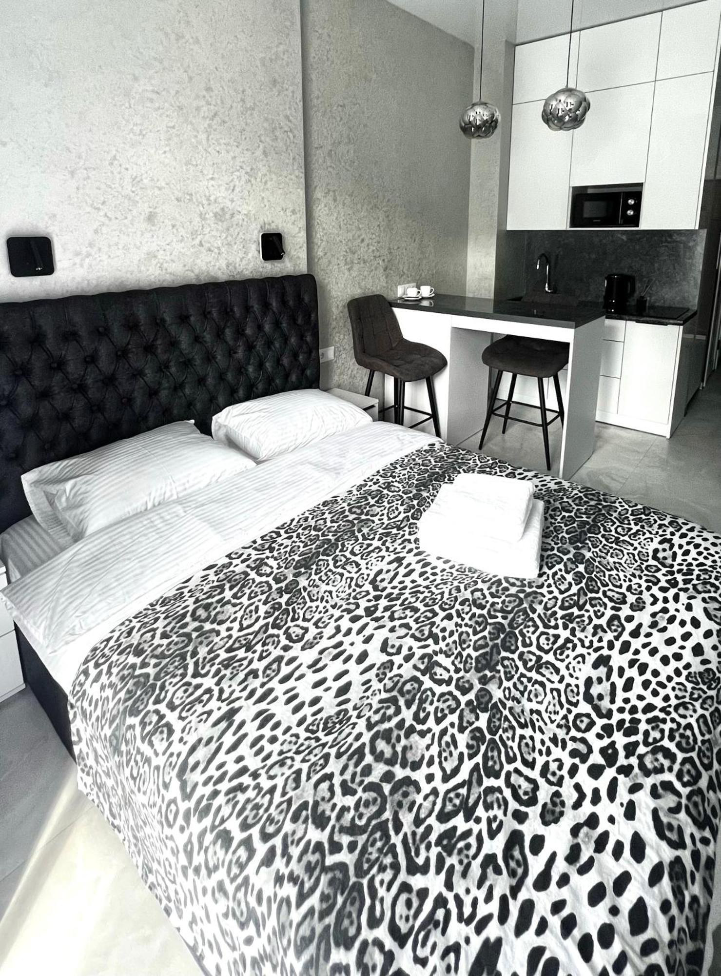 Vem Apartment Калипсо Odessa Eksteriør bilde
